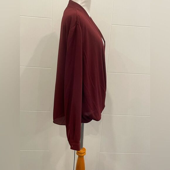 ❤️ Mossimo Rust Red Drape Blouse - Size Large ❤️ - Picture 6 of 10